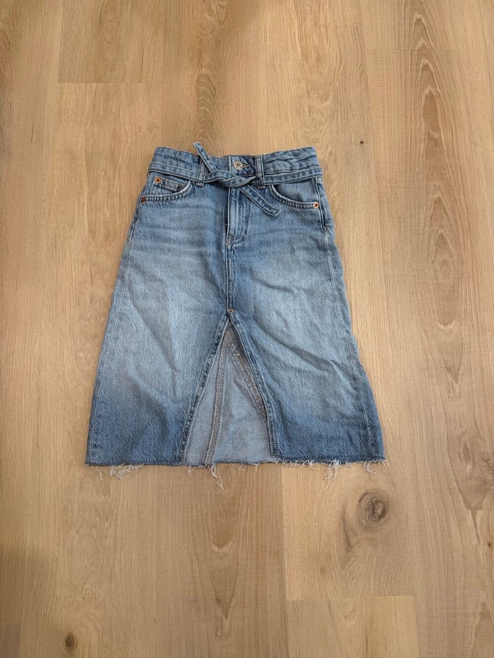 Zara Girls Size 6 Denim Midi Skirt – Belted Front Slit Raw Hem Blue Jean Skirt